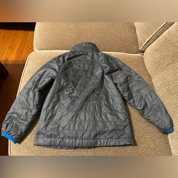 Boys grey and blue Columbia omni heat jacket. Size xxs. Gently used. - Picture 2 of 4